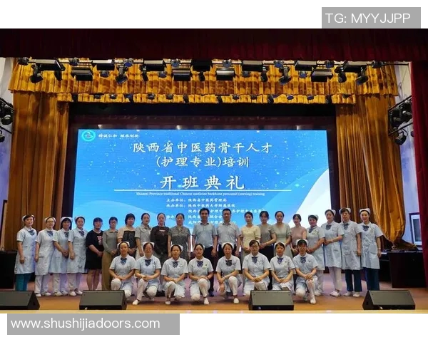 培训班与科班的较量：谁能更有效地培养未来人才